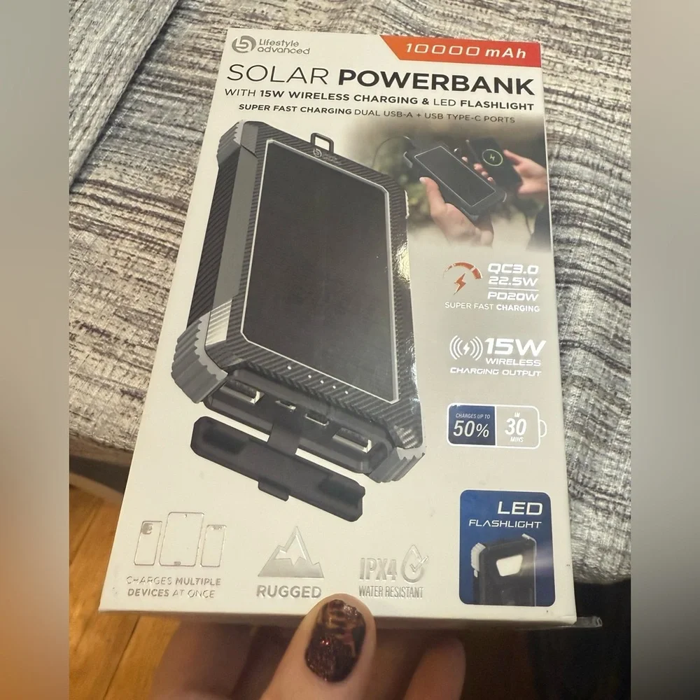 Solar Powerbank with Wireless Charging